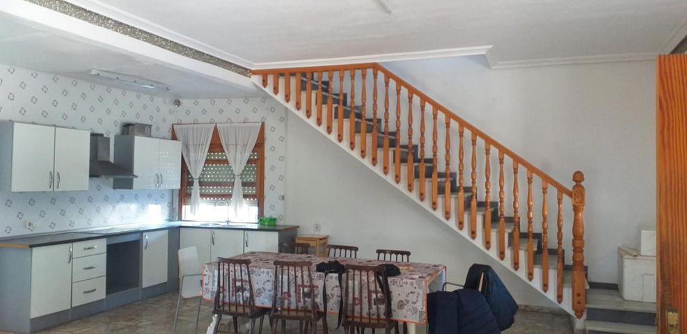 Chalet en venta en Crevillente (Alicante) photo 0