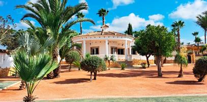 Chalet en venta-alquiler en Catral (Alicante) photo 0