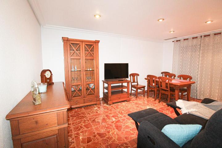 Piso en venta en Crevillent (Alicante) photo 0