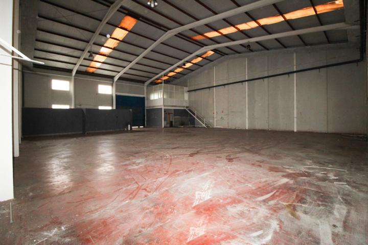Nave industrial en alquiler en Guardamar del Segura (Alicante) photo 0