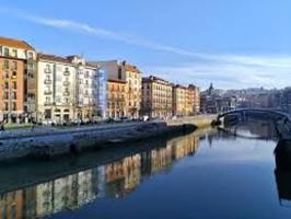 Dúplex En alquiler en Dendarikale, Casco Viejo, Bilbao photo 0
