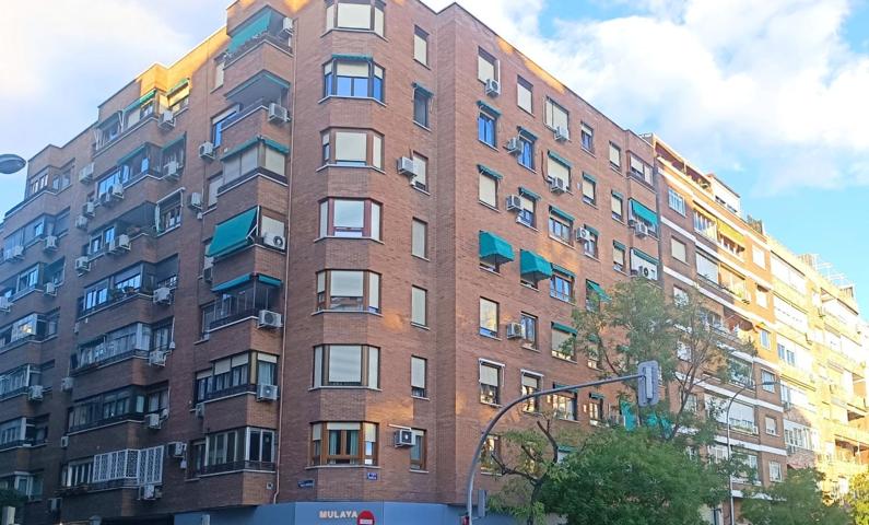 Piso En venta en Calle De Cavanilles, Retiro, Madrid photo 0