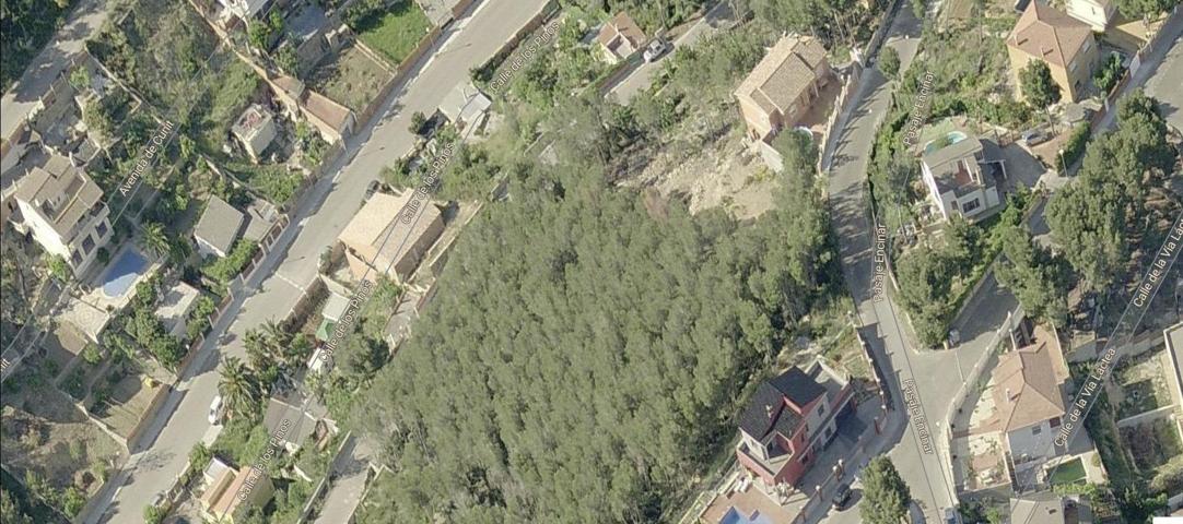 Gran terreno en venta. photo 0