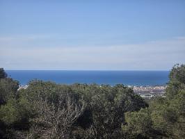 ¡Terreno con vistas al mar y soleado en Les Califòrnies! photo 0