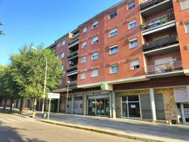 Gran local de 595 metros. photo 0