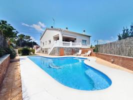 Vivienda unifamiliar en Daltmar: naturaleza, confort y vistas a un paso del mar y los viñedos photo 0