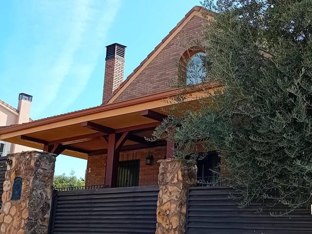 Exclusivo Chalet en El Molar rodeado de naturaleza photo 0