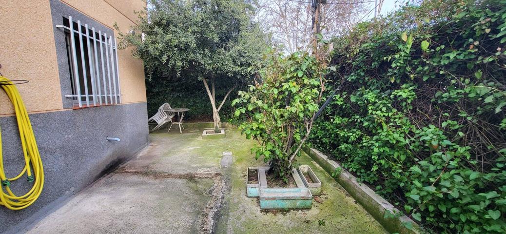 Chalet pareado en Montecarmelo photo 0