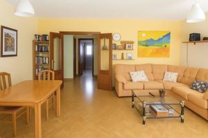 ¡Oportunidad para Inversores! Piso en Venta en Zona Berruguete photo 0