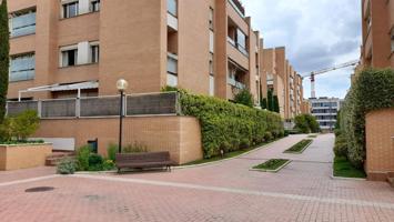 Magnífico piso en venta en Arroyo de la Vega photo 0