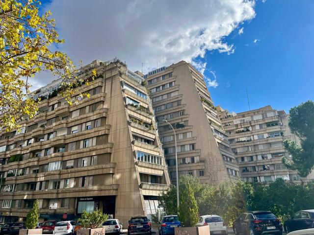 Espectacular piso con terraza en Bernabéu-Hispanoamérica photo 0