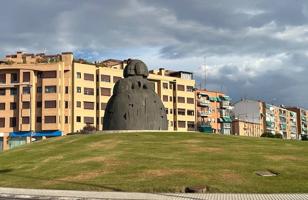 Piso familiar en urbanización completa en Alcobendas photo 0