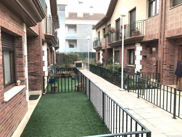 Adosado en alquiler en Cuarte de Huerva de 180 m2 photo 0