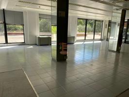 Local en alquiler en Zaragoza de 227 m2 photo 0