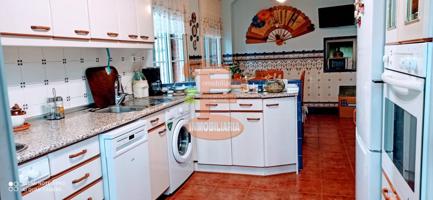 Casa - Chalet en venta en Zaragoza de 245 m2 photo 0