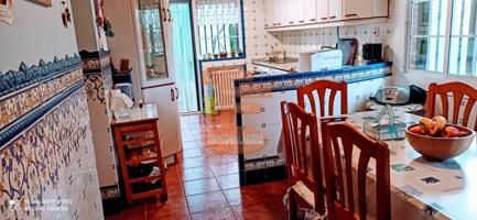 Casa - Chalet en venta en Zaragoza de 245 m2 photo 0