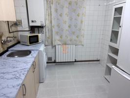Piso en venta en Zaragoza de 79 m2 photo 0