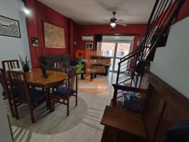 Casa - Chalet en venta en Figueruelas de 185 m2 photo 0