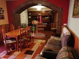 Casa - Chalet en venta en Gotor de 226 m2 photo 0