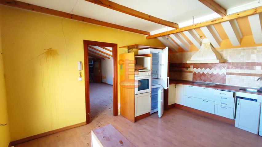 Casa - Chalet en venta en Ontinar de Salz de 407 m2 photo 0