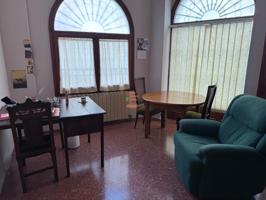 Casa - Chalet en venta en Mallén de 393 m2 photo 0