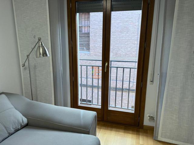Piso en venta en Calatayud de 97 m2 photo 0