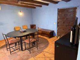 Casa - Chalet en venta en Alhama de Aragón de 250 m2 photo 0