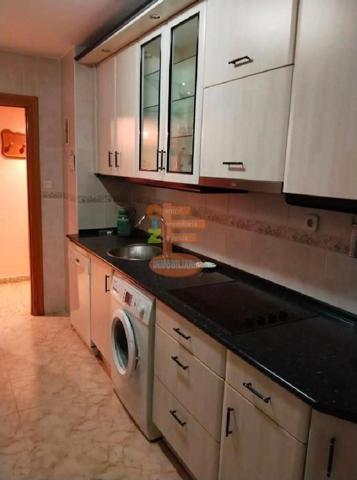 Piso en venta en Cariñena de 99 m2 photo 0