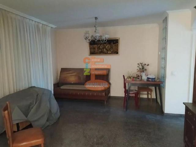 Casa - Chalet en venta en Calamocha de 204 m2 photo 0
