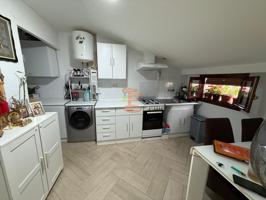 Piso en venta en Tarazona de 75 m2 photo 0