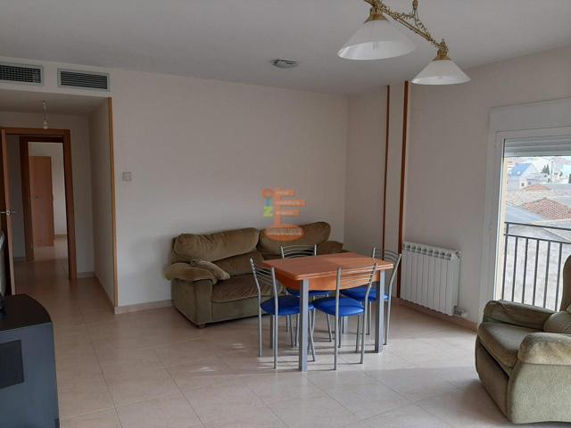 Piso en venta en Tauste de 159 m2 photo 0
