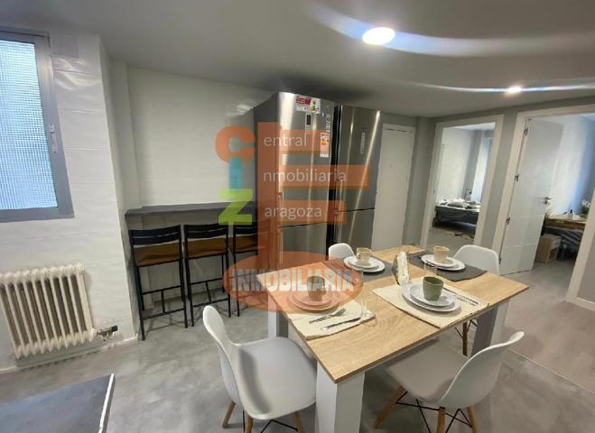 Piso en venta en Zaragoza de 118 m2 photo 0