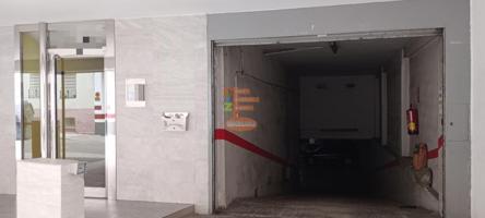 Plaza De Parking en venta en Zaragoza de 10 m2 photo 0