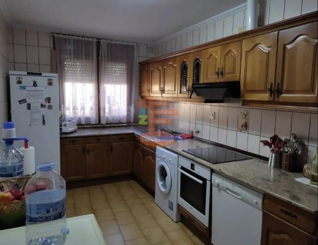 Casa - Chalet en venta en Pedrola de 172 m2 photo 0