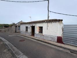 Casa - Chalet en venta en Alagón de 408 m2 photo 0