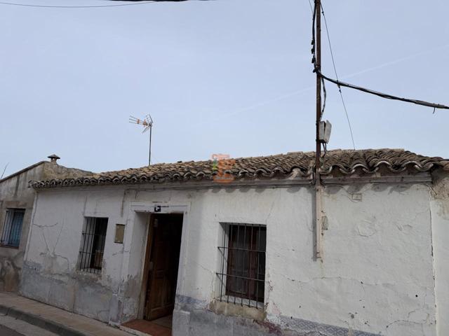 Casa - Chalet en venta en Alagón de 408 m2 photo 0