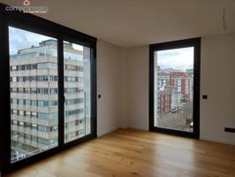 Piso de 3 habitaciones en Plaza de Tabacos. photo 0