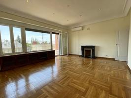 Piso en alquiler en Madrid de 285 m2 photo 0
