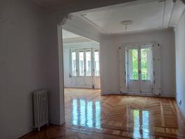 Piso en alquiler en Madrid de 230 m2 photo 0