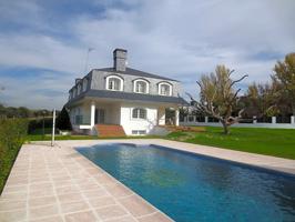 Casa - Chalet en venta en Algete - Madrid de 1000 m2 photo 0