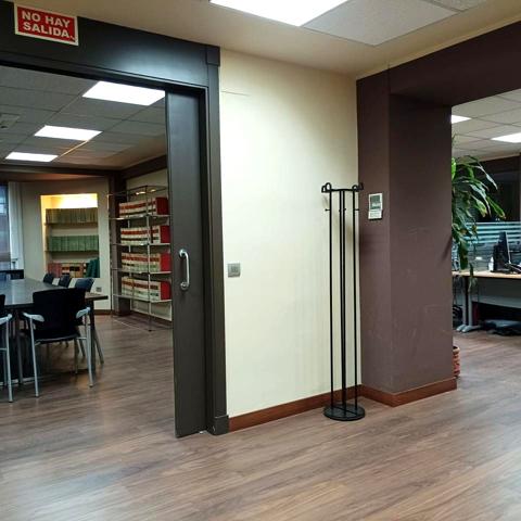 oficina 458 m2c. calle Orense-Raimundo Fernández Villaverde photo 0