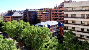 Piso en venta en Madrid de 250 m2 photo 0