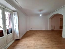 Piso en alquiler en Madrid de 140 m2 photo 0