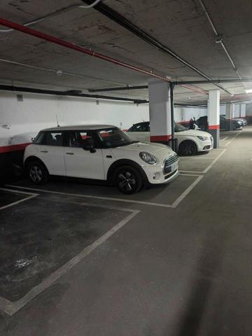 Plaza De Parking en venta en Madrid de 26 m2 photo 0