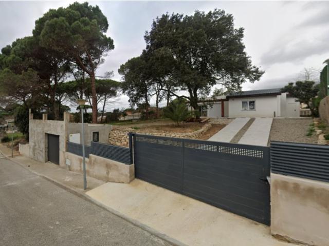 Casa En venta en Vidreres photo 0