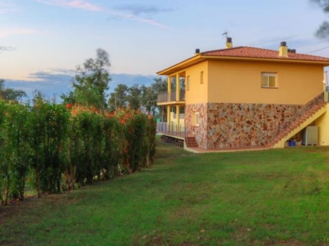 Casa En venta en Fogars De La Selva photo 0