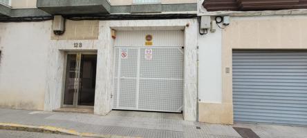 plaza de garaje en pleno centro de Chiclana photo 0