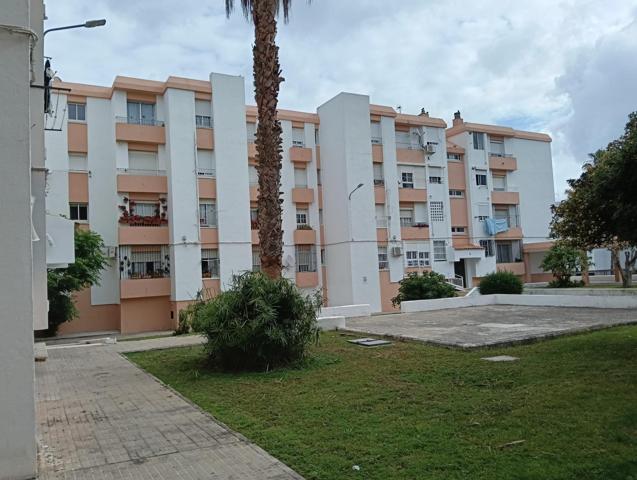 ¡Oportunidad en Urbanización Las Marismas! Piso amplio y luminoso en zona inmejorable photo 0