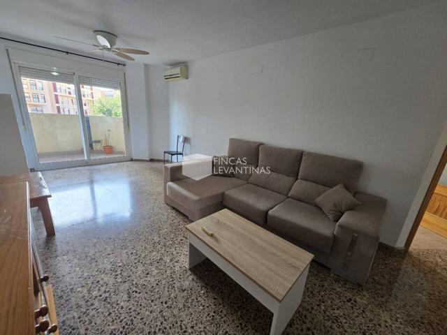 🏡 Piso en venta en zona centro-Sur con garaje y ascensor photo 0