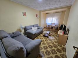 Piso en venta en la zona Centro, ideal para invertir. photo 0